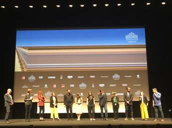 Director Urška Djukić is seventh from left to right side - Foto: Igor Mašera