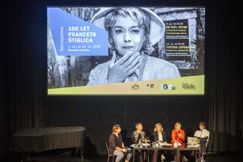 Ana Šturm (PR Slovenske kinoteke), mag. Tatjana Rezec Stibilj (vodja Slovenskega filmskega arhiva pri Arhivu RS), Nataša Bučar (direktorica SFC), Varja Močnik (programska sodelavka Slovenske kinoteke) in Darko Sinko (podpredsednik DSR) - Foto: Asiana Jurca Avci