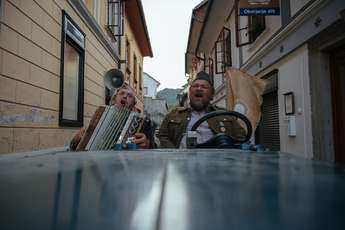 Primož Pirnat in Janez Škof kot junaka v filmu Poslednji Heroj. Foto: Studio Virc