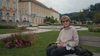 Ingrid von Oelhafen – Zajeti v izviru - Slovenski otroci Lebensborna – Foto: Bela film