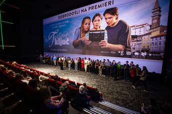 Poklon ustvarjalcev - Foto: Karantanija Cinemas