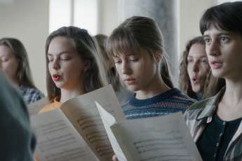 Kaj ti je deklica (Little Trouble Girls) - Foto: Spok Films