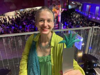 Režiserka Petra Seliškar z nagrado - Foto: osebni arhiv režiserke