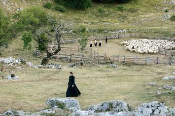 Foto: God Will Not Help-Glorija Glizde