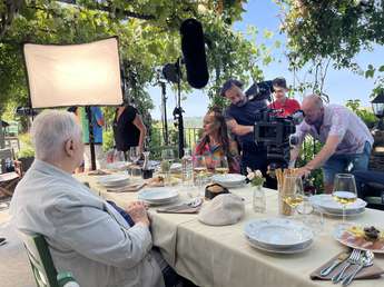 Viseči most - Foto: Bela Film