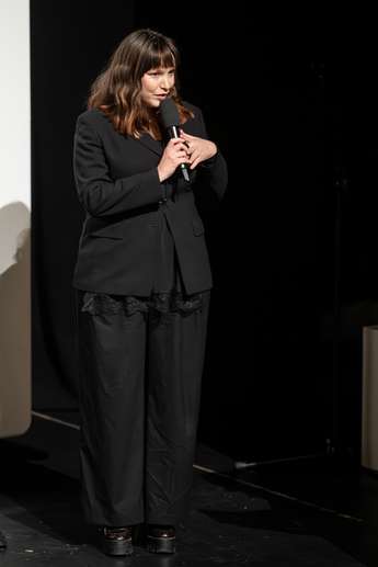 Ester Ivakič, scenaristka in režiserka filma - Foto: Aleš Cipot