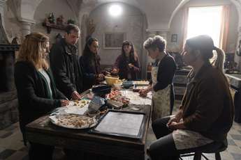 Aristocracy (actors Maruša Majer, Andraž Jug, Raye Spielberg, Živa Selan, Nataša Burger, Ana Urb…